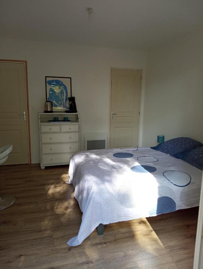 Chambre Au Calme Entouree Par La Nature. Saint-Leon-sur-Vezere Dış mekan fotoğraf